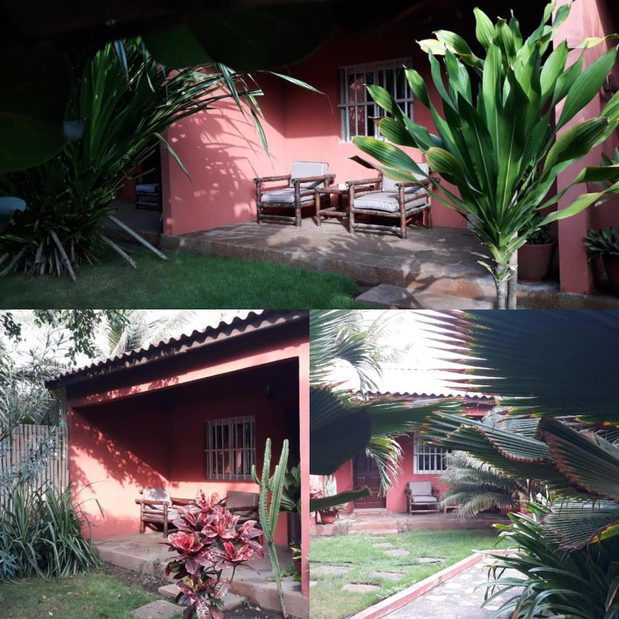 Hotel Robinson Plage Lomé Eksteriør billede