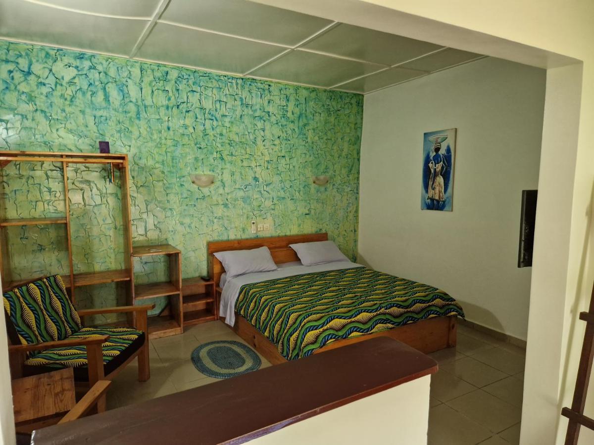 Hotel Robinson Plage Lomé Eksteriør billede