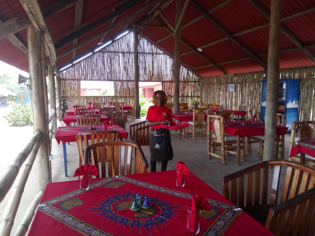 Hotel Robinson Plage Lomé Eksteriør billede