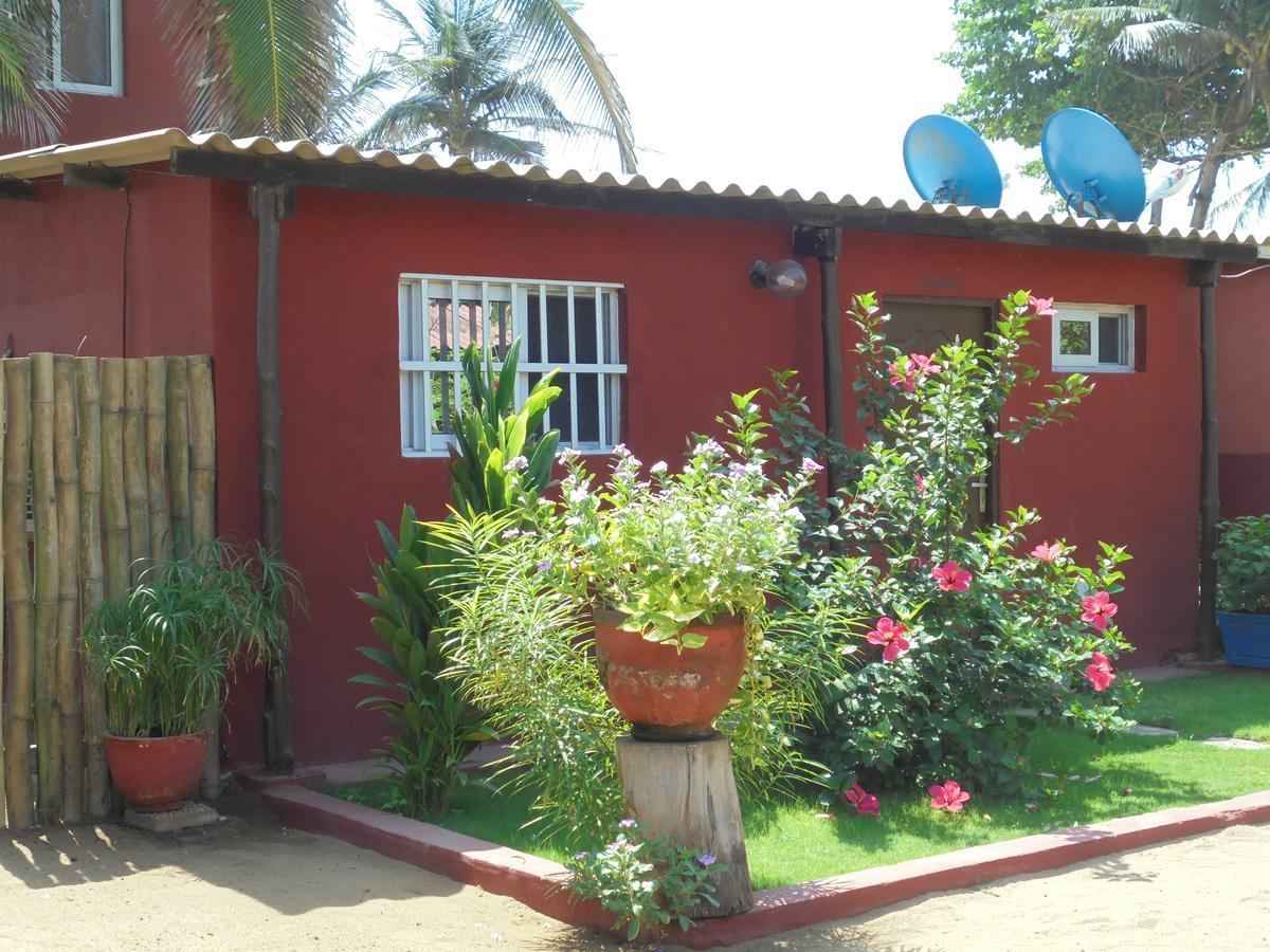 Hotel Robinson Plage Lomé Eksteriør billede