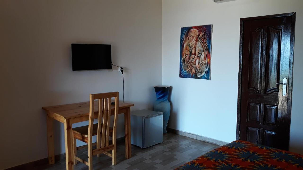 Hotel Robinson Plage Lomé Eksteriør billede